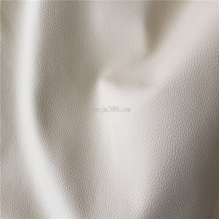 黄牛头层荔枝纹牛皮生产厂家，现代沙发专用牛皮尊美皮革